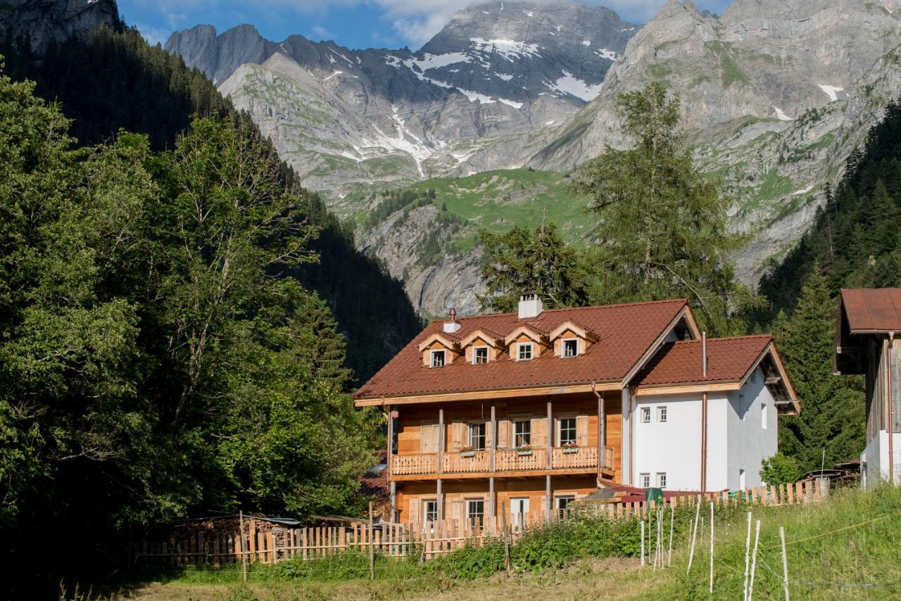 Riversong Centre Thermal Les Plans-sur-Bex Exteriör bild